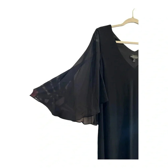 Connected Apparel Caplet V-Neck Black Dress // Size 12 - Picture 2 of 6